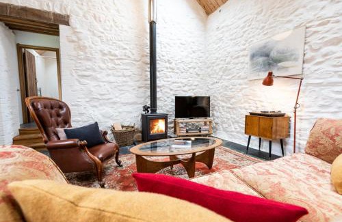 Cardigan House | Ysgubor - Tranquil space for two