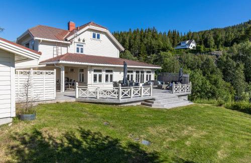 Hemnes Municipality Resort | Yttervik