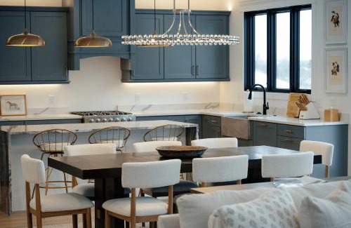Williamsburg House | Yuba Farmhouse brand new on Yuba Vineyard