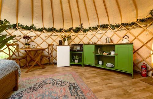 Ripon Other | Yurtshire Eavestone Lake - Willow