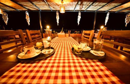 Kapakli Bed & Breakfast | Zūhre Cafe Bungalow