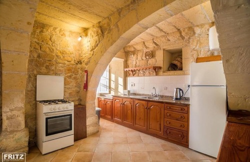 Sannat House | Zabbetta Farmhouse with swimming pool