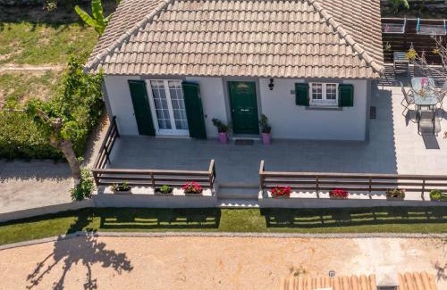 Neromilos Apartment | Zakynthos Gold House - Appartments