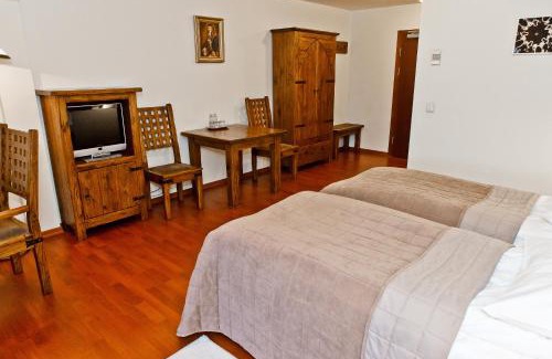 Niepolomice Hotel | Zamek Królewski w Niepołomicach