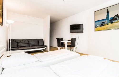 Humboldt - Gremberg Apartment | Zeitwohnung Deutz, 31qm, 1 Wohn-/Schlafzimmer, max. 4 Personen