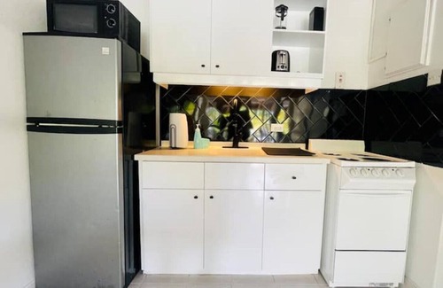Sunset Crest Apartment | ZEN 1BR Escape | Perfect for Relaxing Getaway