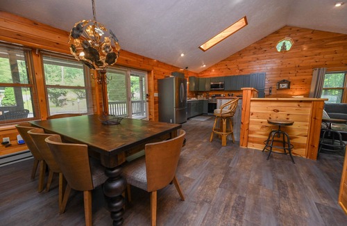 McHenry House | Zen Den | Serene Views, Outdoor Living, Hot Tub + Pool Table!