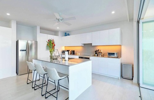 Westmoreland Apartment | ZenBreak Villa Ferraj 2bd