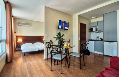 Lourdes Apartment | Zenitude Hôtel - Résidences Les Jardins de Lourdes