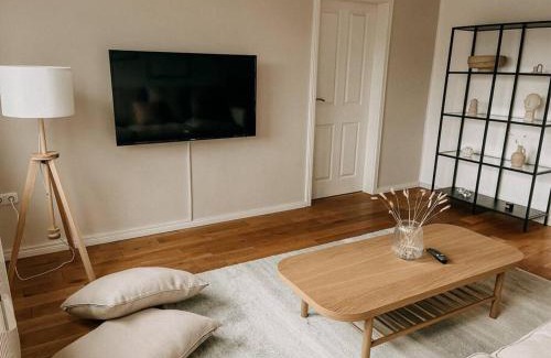 Frohnhausen Apartment | Zentrale 88qm mit Nähe zur Messe Essen! MA2L