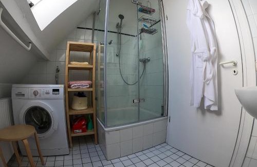 Haarenesch Apartment | Zentrale große Ferienwohnung -94qm- Oldenburg - Bettwäsche und Handtücher sind vorhanden