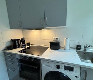 Stadtkern Apartment | Zentrale moderne City-Wohnung - Netflix - Nespresso