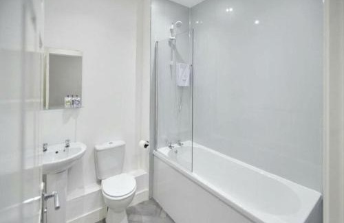 Loftus Apartment | Zetland House Apartment 5 Loftus