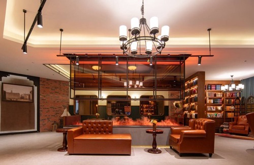 Zhanqiao Hotel | Zhe Brown Hotel Qingdao Railway Station