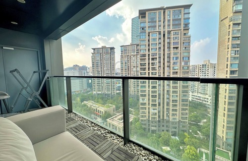 Downtown Shanghai Apartment | ZHome-SuHe Luxury Mansion-Near NanJing Road