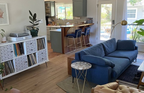 Barton Heights House | Zilker neighborhood gem steps to Alamo Drafthouse & easy walk to Barton Springs!