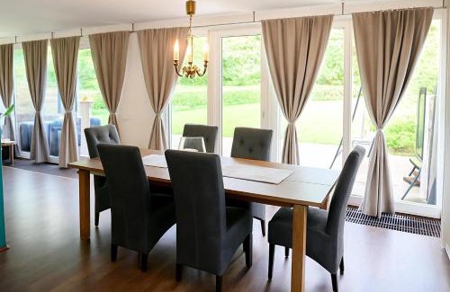 Holtenau House | Zimmer im besonderem Haus "Cook" - FjordStay