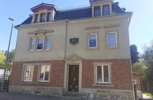 Gittersee House | Zimmervermietung Abir