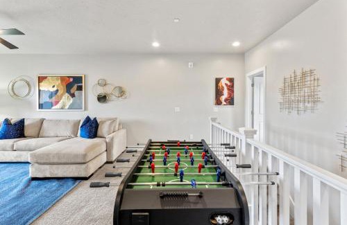 Hurricane House | Zion Getaway - Private Oasis w Pool Hot Tub & Game Room