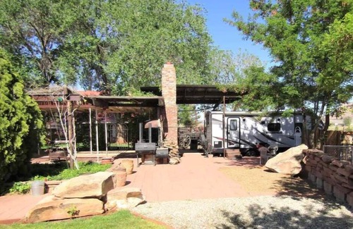 Cane Beds House | Zion Park Getaway