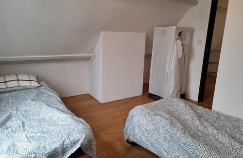 Charlois Apartment | Zonne Maximiliaanstraat