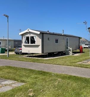 Ingoldmells House | ZORAs Caravan