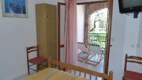 Sveti Stefan Apartment | Zoro Apartments