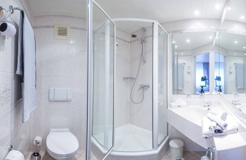 Monheim Hotel | Zum Vater Rhein