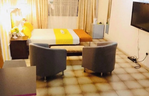 Freetown House | ZUNOX GUEST HOUSE