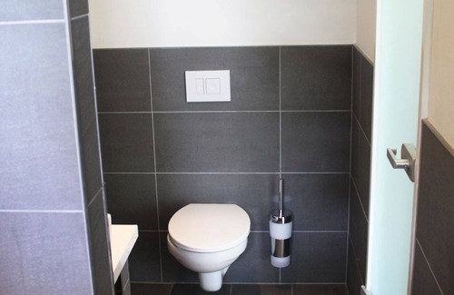 Bendorf House | Zweibettzimmer, Dusche, WC - Bestprice Hotel Bendorf