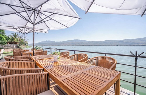 Cajititlan House | Bungalow with jacuzzi and lake view Cajititlan