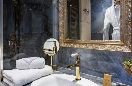 Les Eyzies Hotel | Hôtel du Centenaire