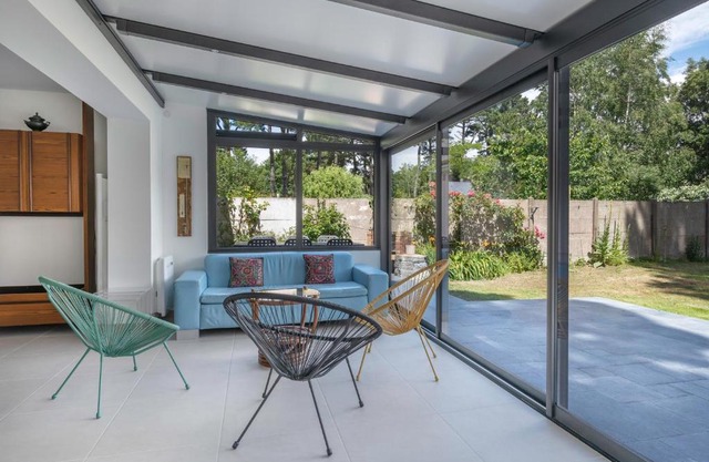 À 100 mètres de la mer belle maison pour 9