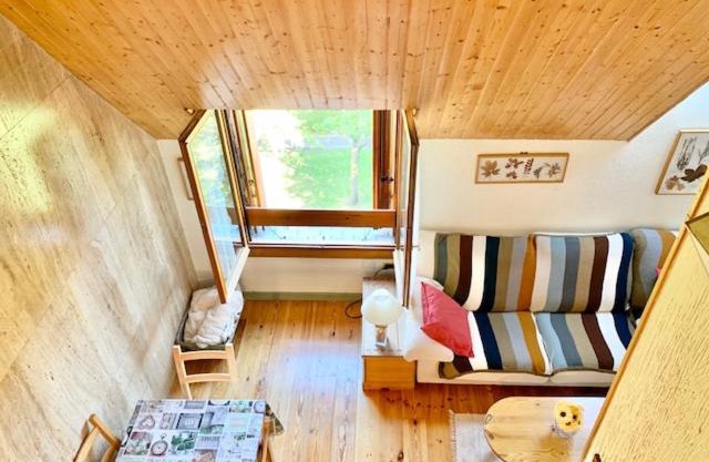 Ático en Biescas con piscina, chimenea y garaje