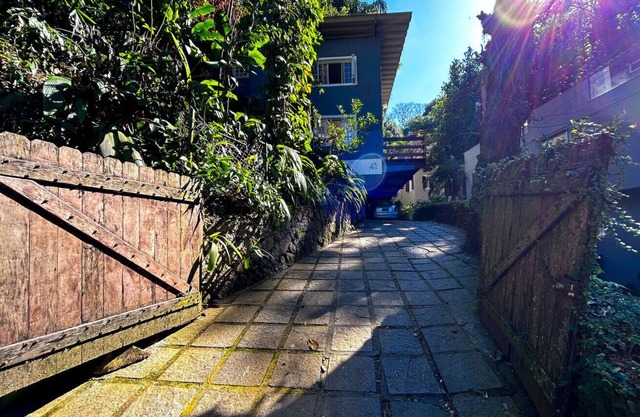 Ótima casa com lazer completo em São Conrado/RJ