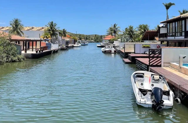 Ótima Casa com Piscina, Sauna e Churrasqueira
