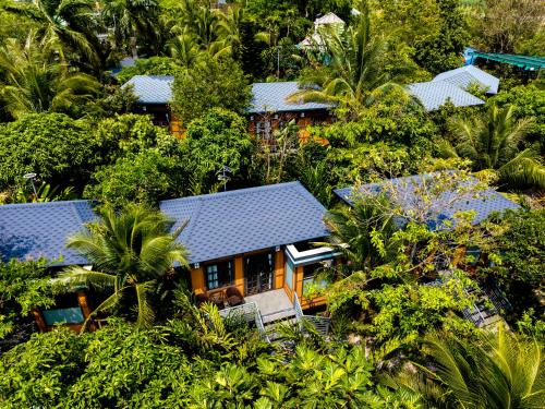 Đất Rồng Đinh Gia Trang