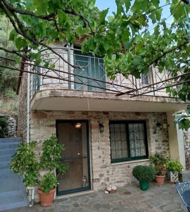 Το Αρχοντικό της Λενιώς