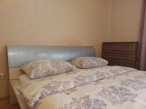 Квартира Кравчука 11Б, автостанція