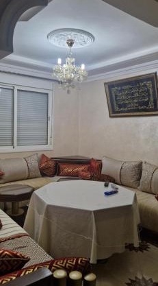 شقة رائعة حديثة التجهيز بأشقار هدوء لا مثيل له Wonderful newly furnished apartment in Ashkar with unparalleled tranquility