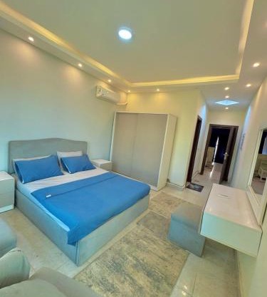 قصر الملك العين السخنه - Orlando Hotel