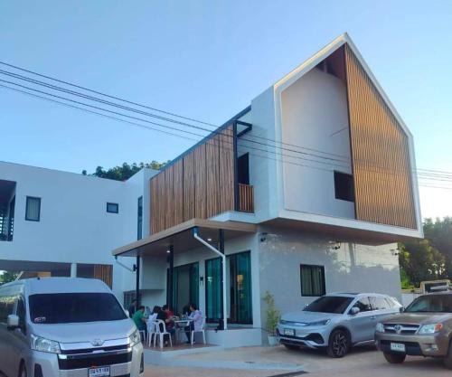 บ้านหมอพีท (วิวน้ำ)