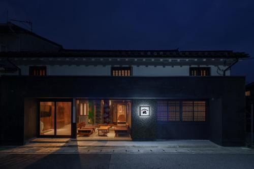 姫路城下町古民家旅館 侘寂