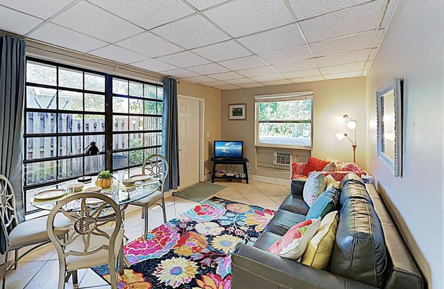 1/1 Apartment