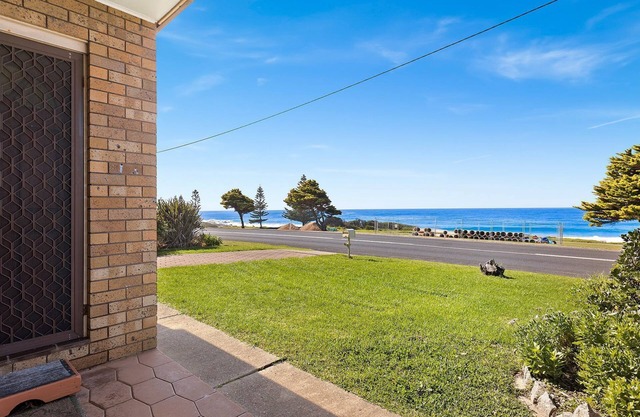 1/15 Dalmeny Drive, Kianga