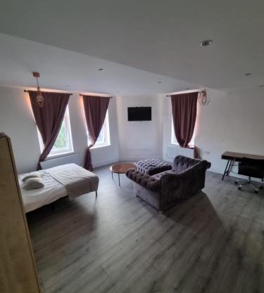 1 Bed Flat In Levenshulme