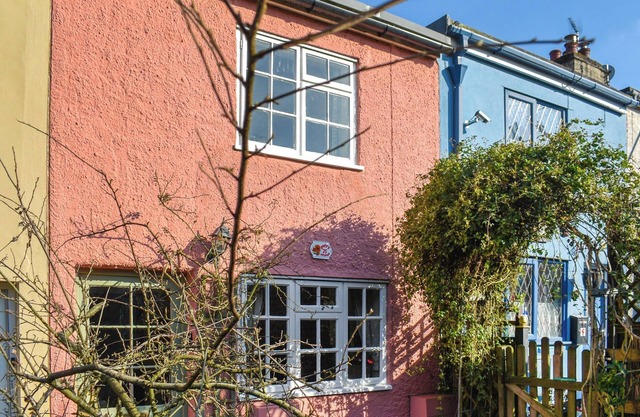 1 bedroom accommodation in Halesworth