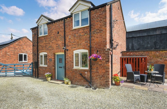 1 bedroom accommodation in Shrewsbury