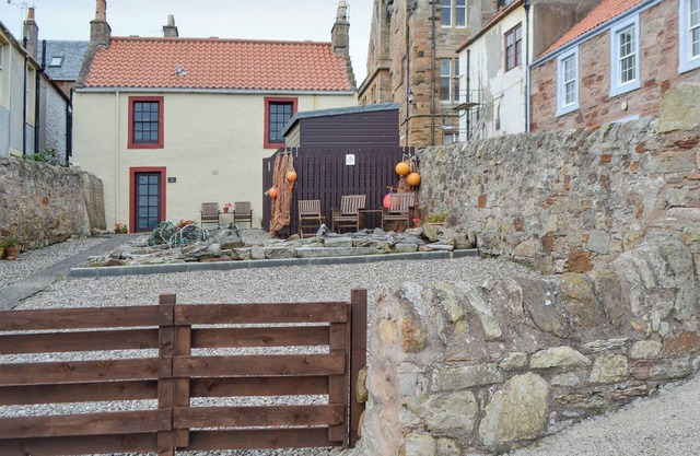 1 bedroom accommodation in Cellardyke, near Anstruther