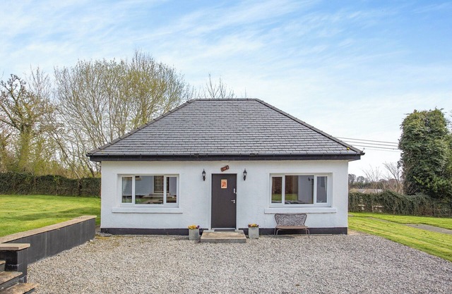 1 bedroom accommodation in Kirkhill, near Inverness